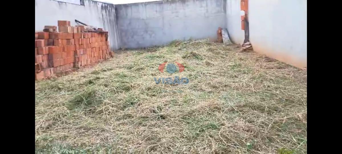Terreno à venda no Jardim dos Colibris: 