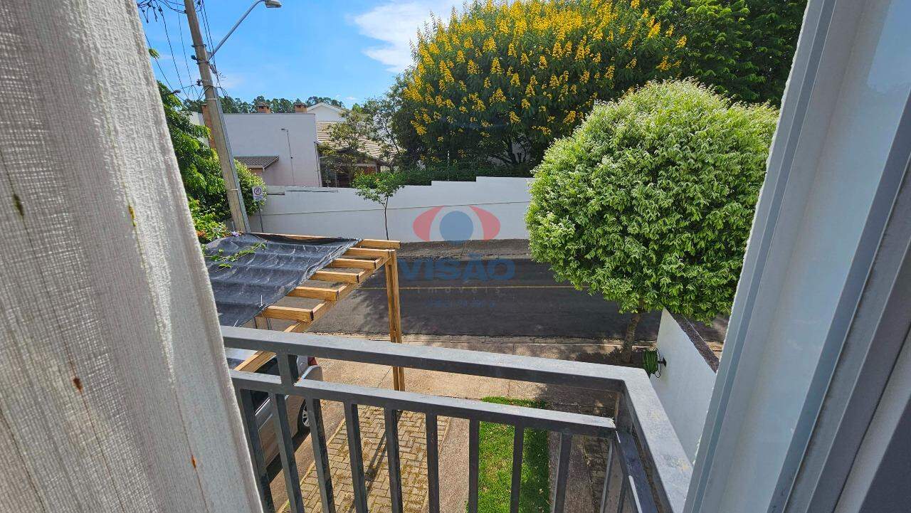 Casa em condomínio à venda no Chácara Belvedere: 