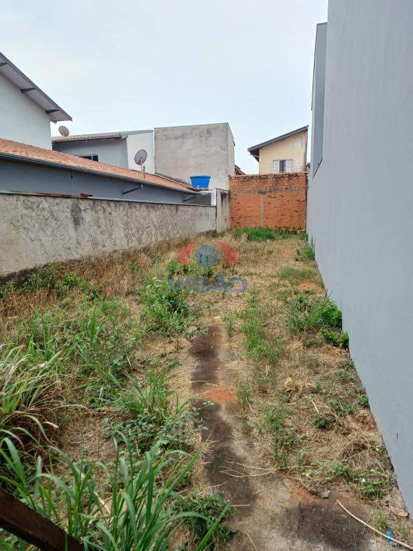 Terreno à venda no Parque das Nações: 