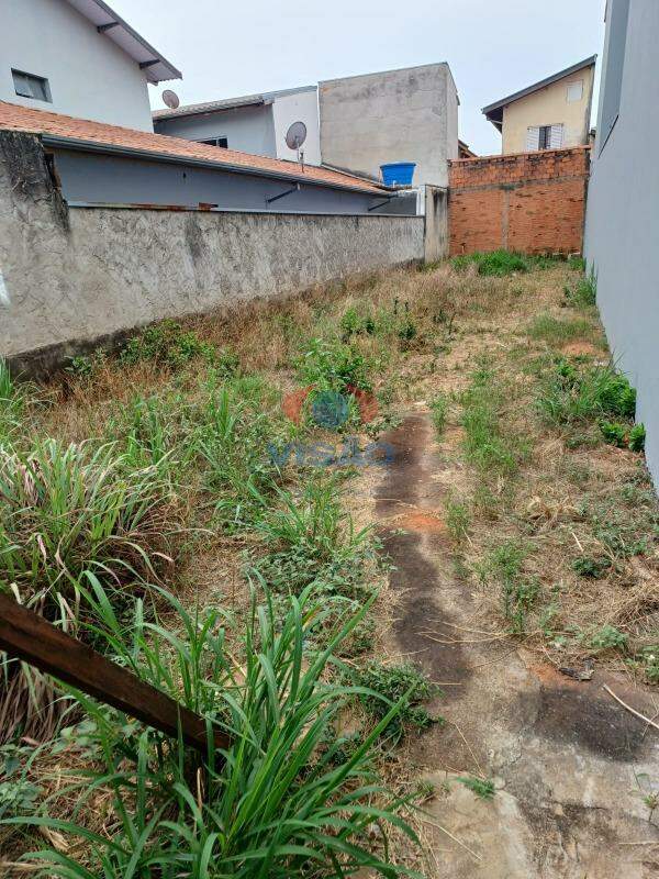 Terreno à venda no Parque das Nações: 