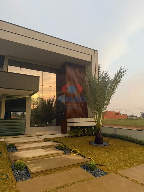 Casa em condomínio à venda no Chácara Alvorada: 