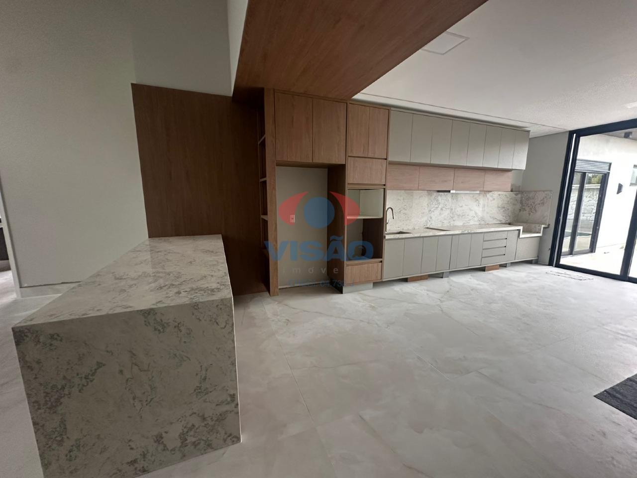 Casa em condomínio à venda no Chácara Alvorada: 