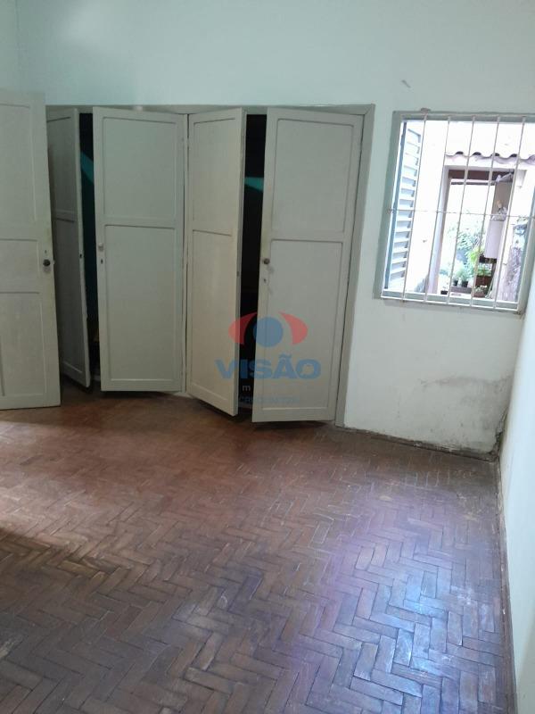 Casa à venda no Centro: