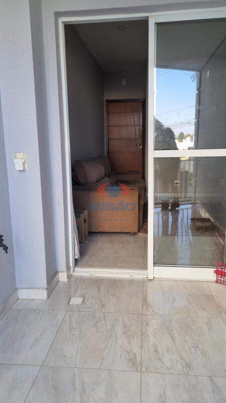 Apartamento à venda no Jardim Santiago: 