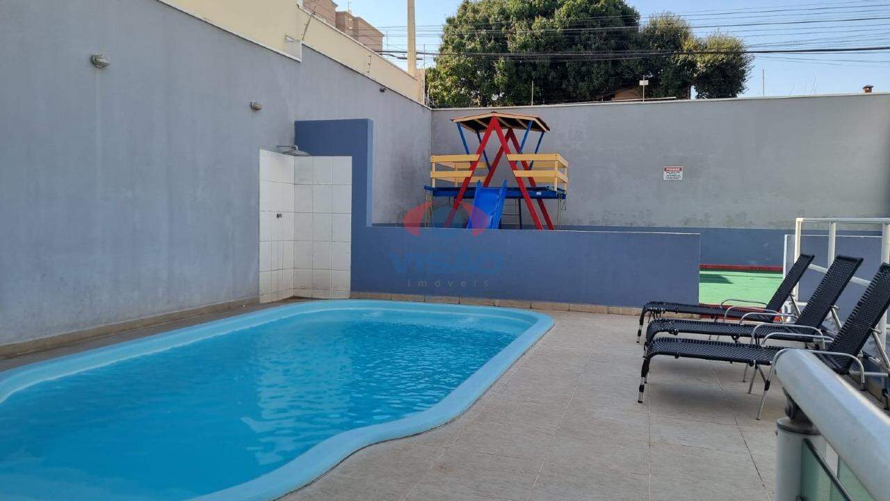 Apartamento à venda no Jardim Santiago: 