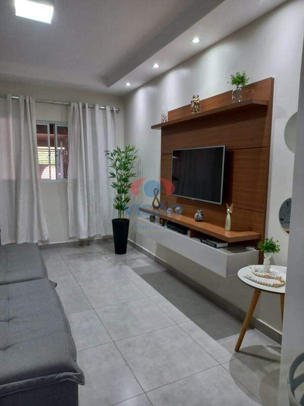 Casa à venda no Jardim Primavera: 