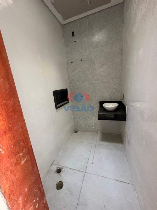 Casa em condomínio à venda no Jardim Park Vista Real: 