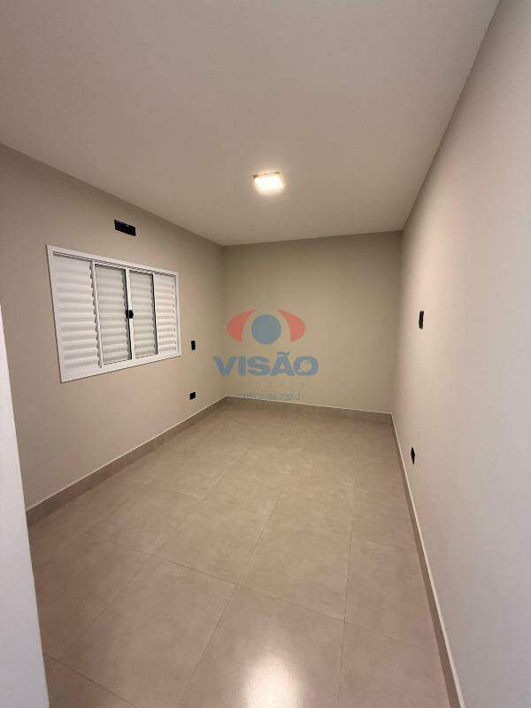 Casa à venda no Jardim dos Ipes: 