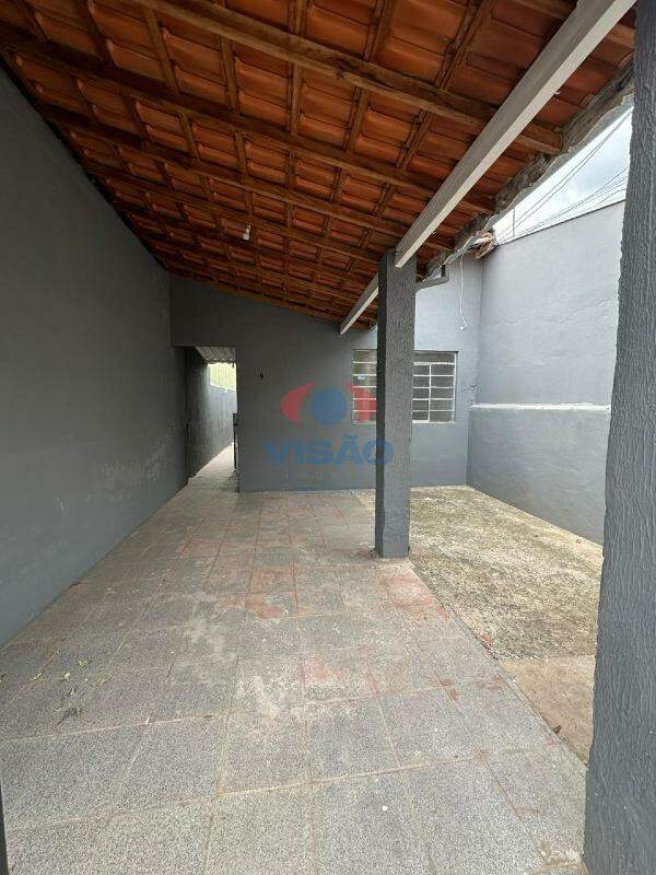 Casa para aluguel no Vila Brizzola: 