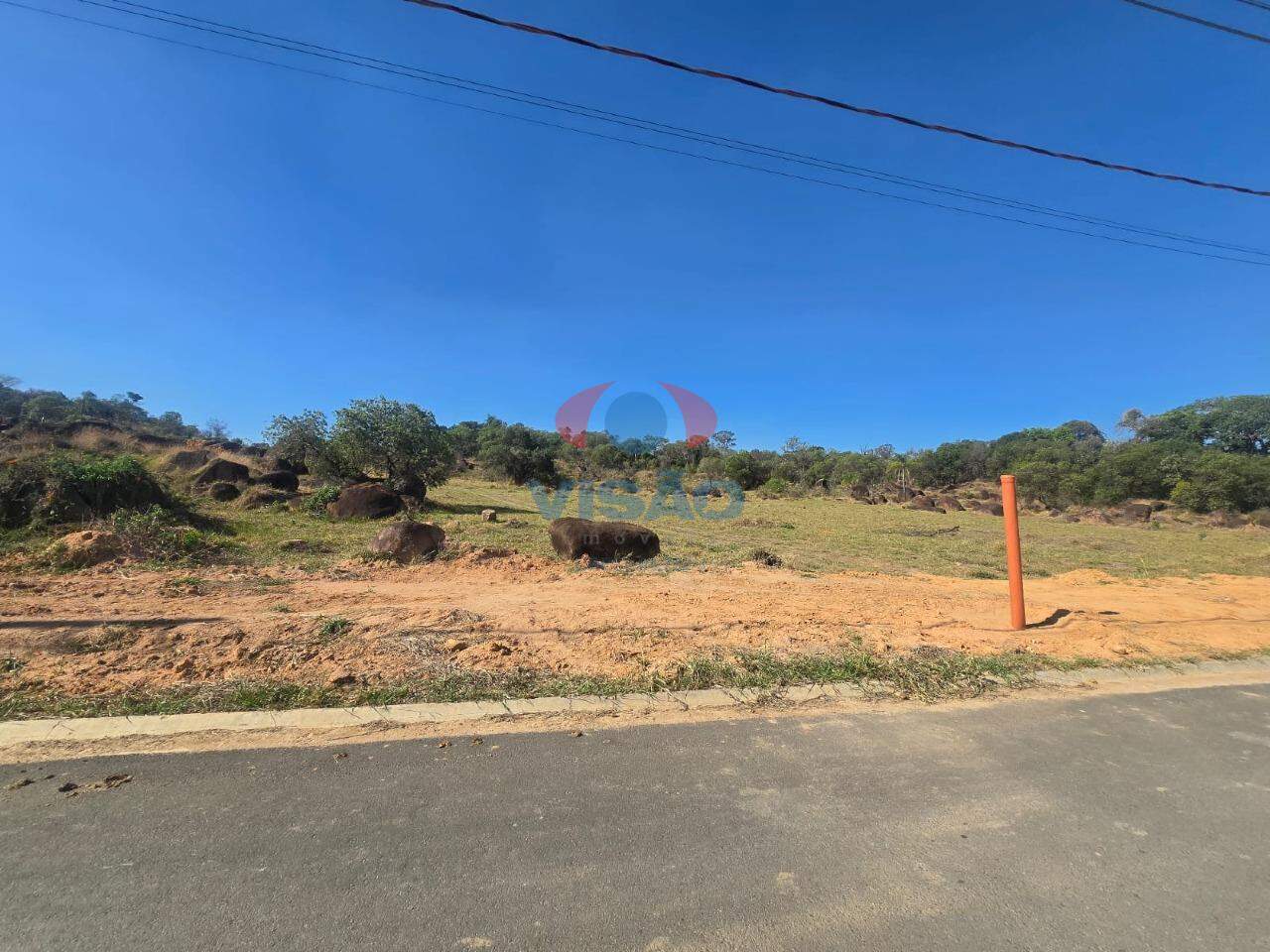 Terreno em condomínio à venda no Parque Reserva Santa Maria: