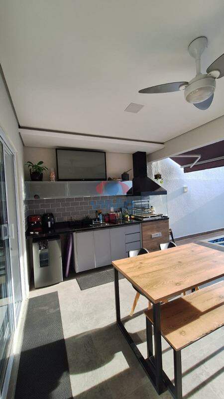 Casa em condomínio à venda no Colinas de Indaiatuba: 