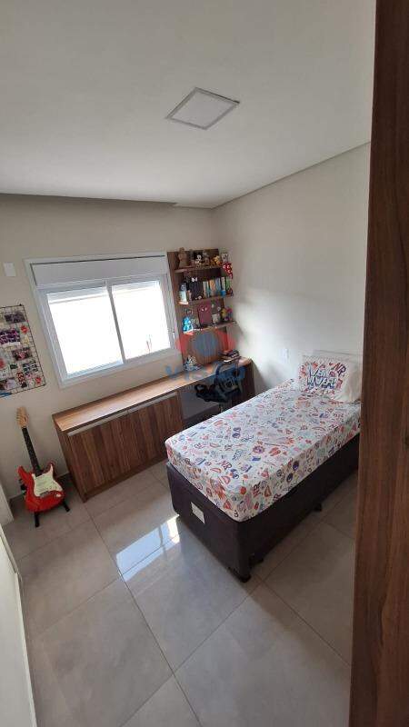 Casa em condomínio à venda no Colinas de Indaiatuba: 