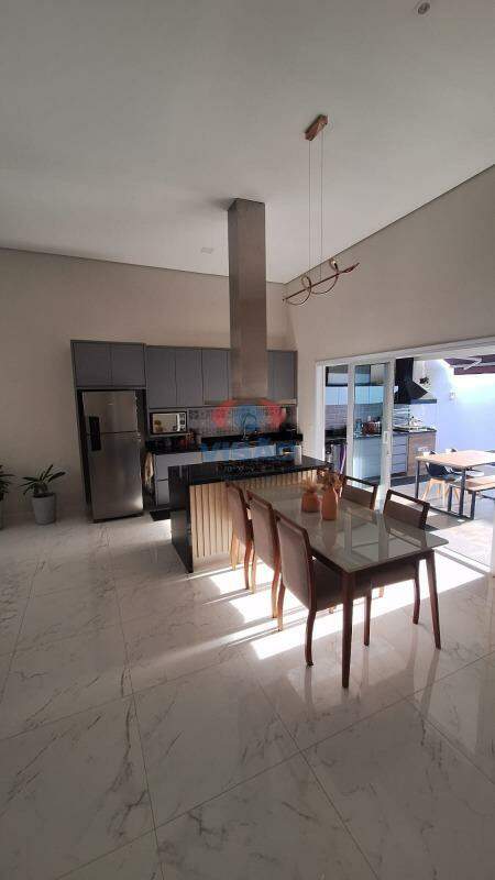 Casa em condomínio à venda no Colinas de Indaiatuba: 