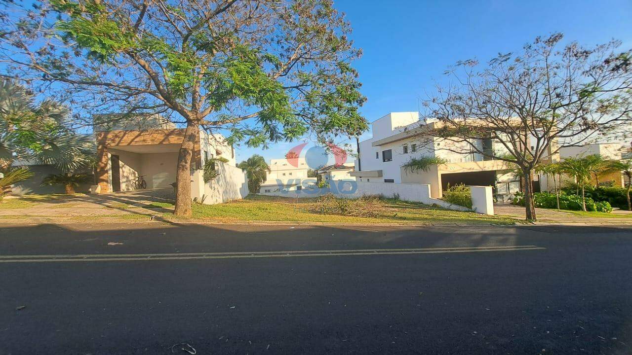Terreno em condomínio à venda no Jardim Residencial Santa Clara: 