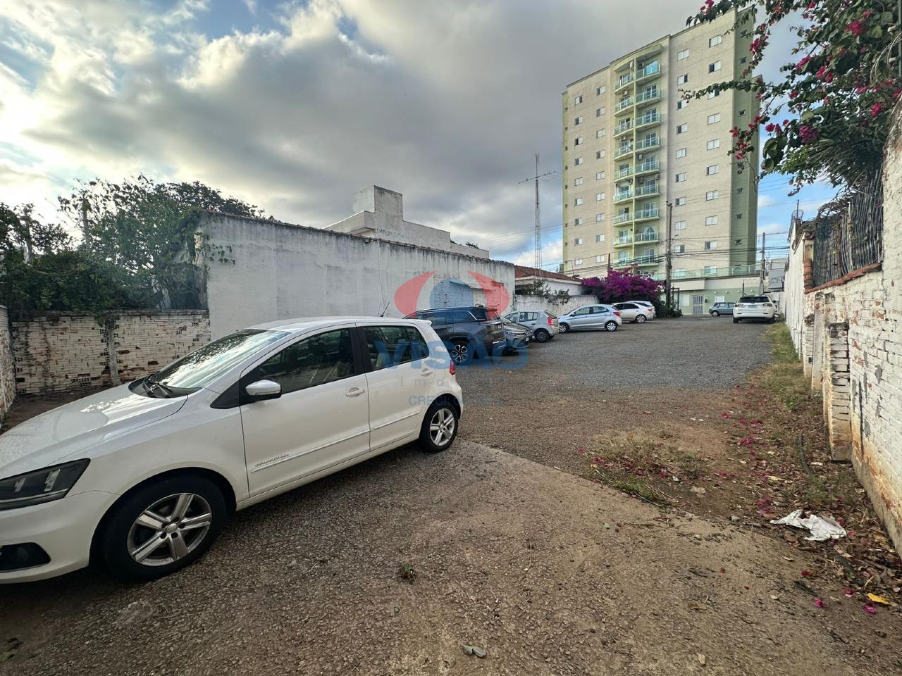 Terreno à venda no Centro: 