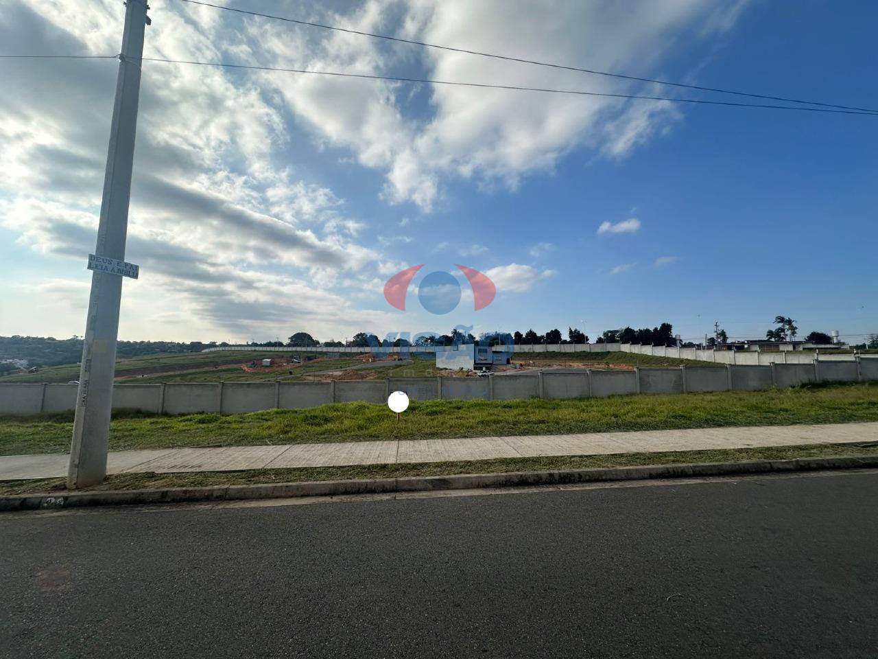 Terreno à venda no Jardim Casablanca: 