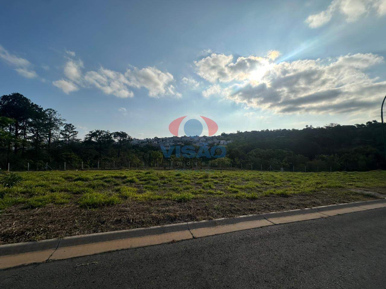 Terreno em condomínio à venda no Jardim Casablanca: