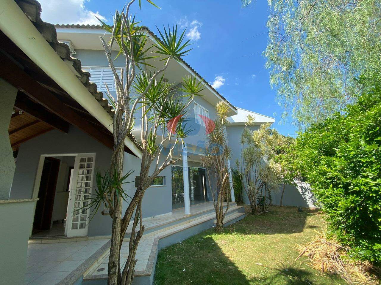 Casa em condomínio à venda no Jardim Portal de Itaici: 