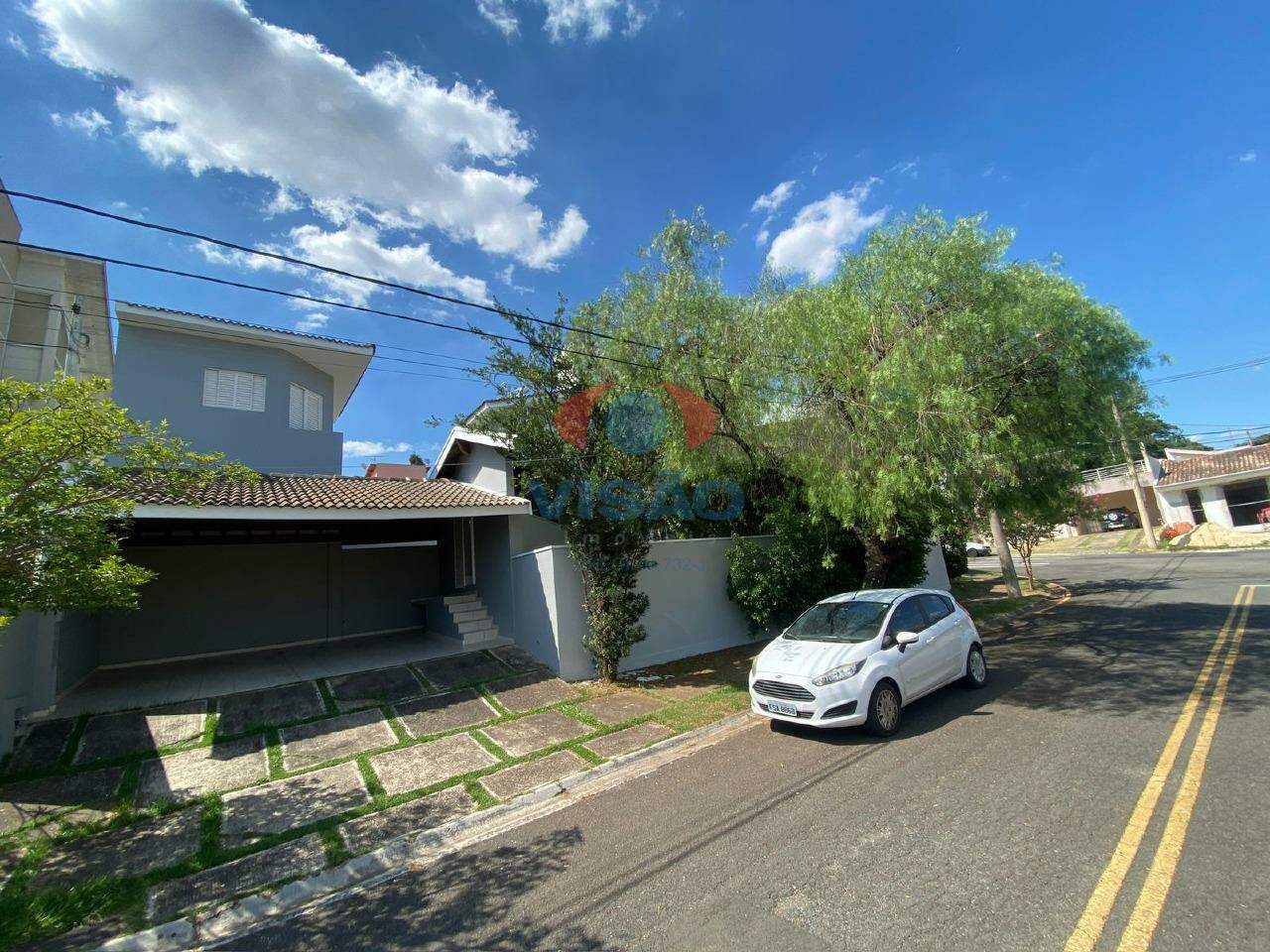 Casa em condomínio à venda no Jardim Portal de Itaici: 