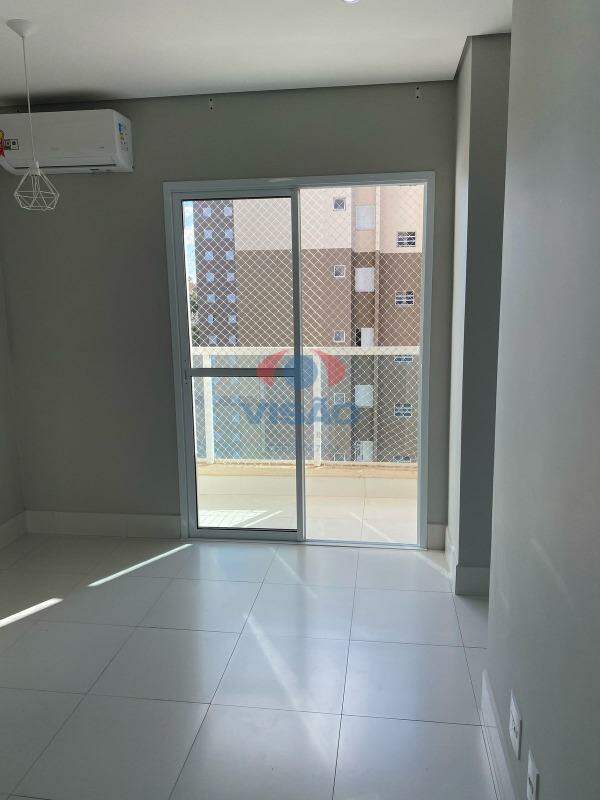 Apartamento para aluguel no Jardim Santiago: