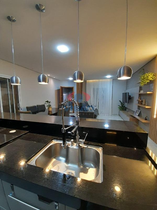 Casa à venda no Jardim Bom Princípio: 