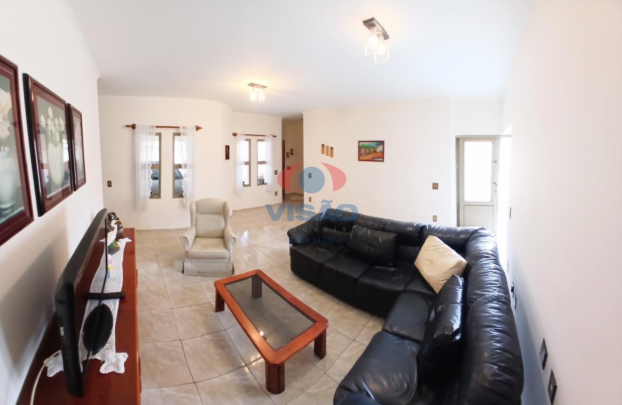 Casa à venda no Vila Suíça: