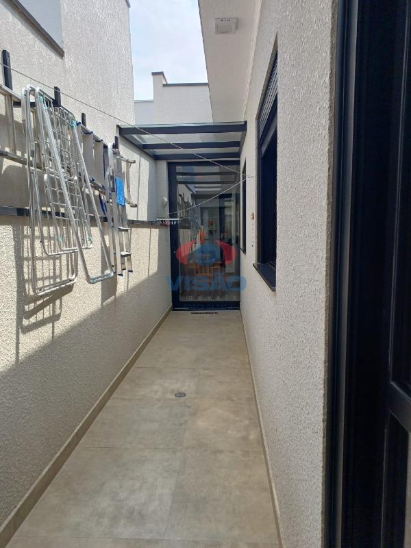 Casa em condomínio à venda no Jardins do Império: 