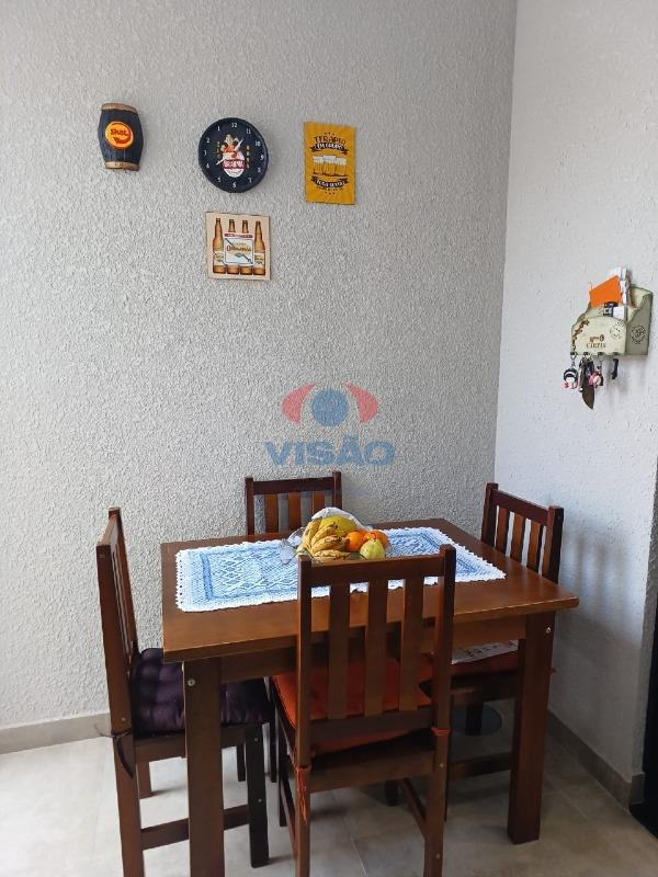 Casa em condomínio à venda no Jardins do Império: 