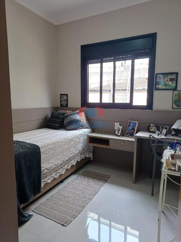 Casa em condomínio à venda no Jardins do Império: 