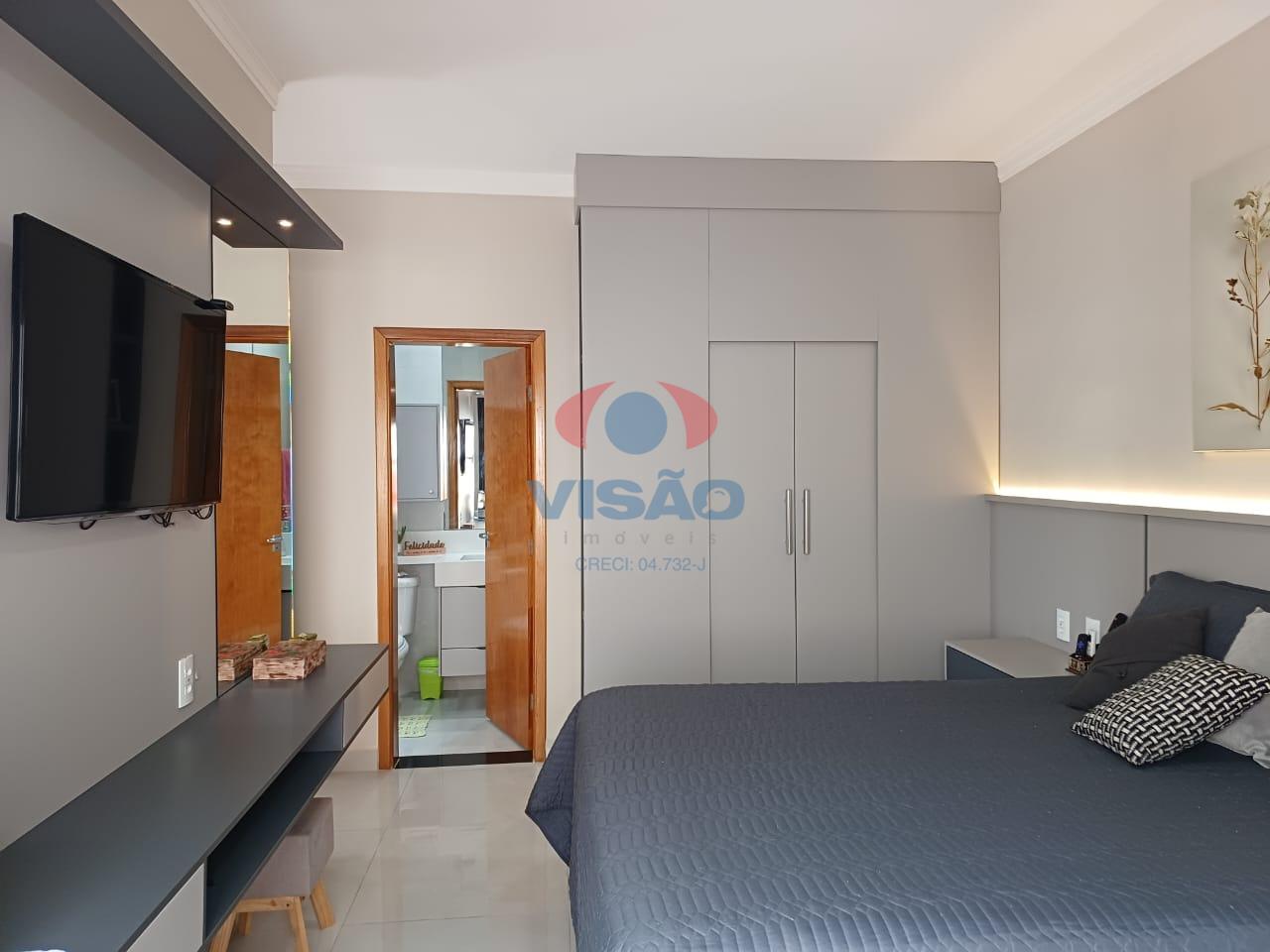 Casa em condomínio à venda no Jardins do Império: 