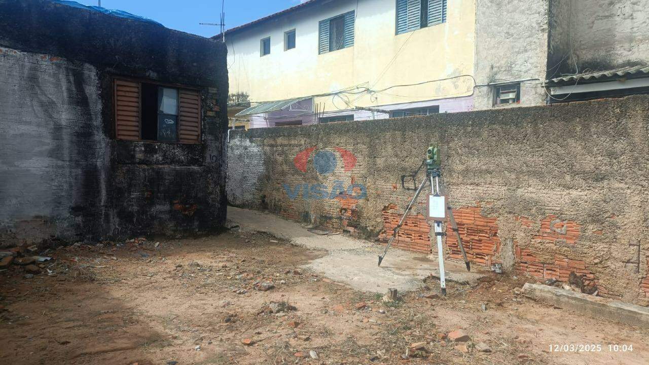 Terreno à venda no Jardim Nely: