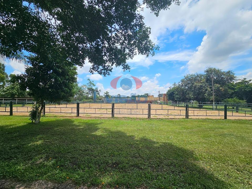 Sítio à venda no Parque da Grama: 