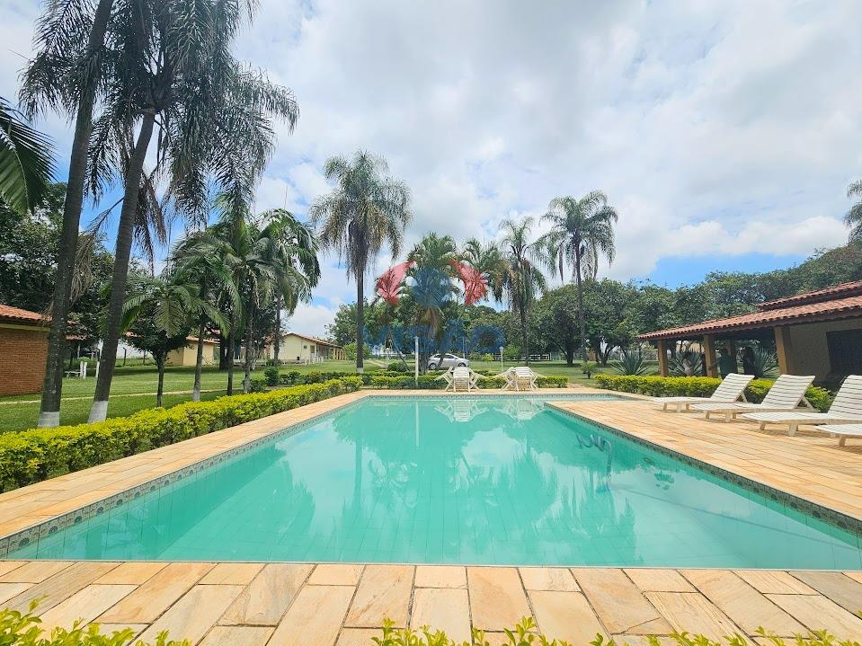 Sítio à venda no Parque da Grama: 