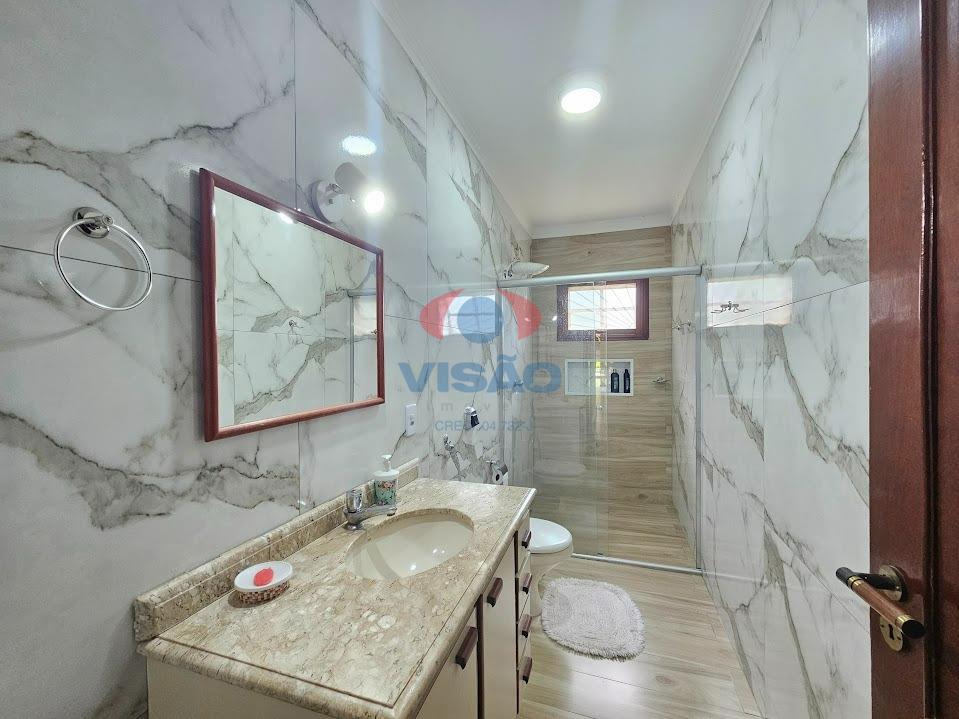 Sítio à venda no Parque da Grama: 