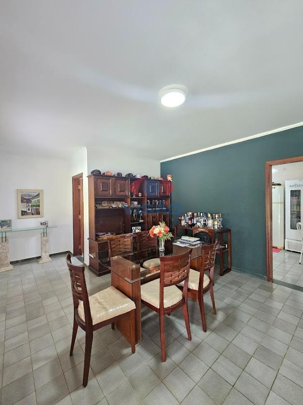 Sítio à venda no Parque da Grama: 