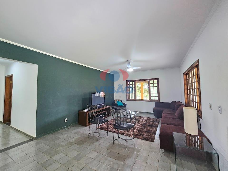 Sítio à venda no Parque da Grama: 