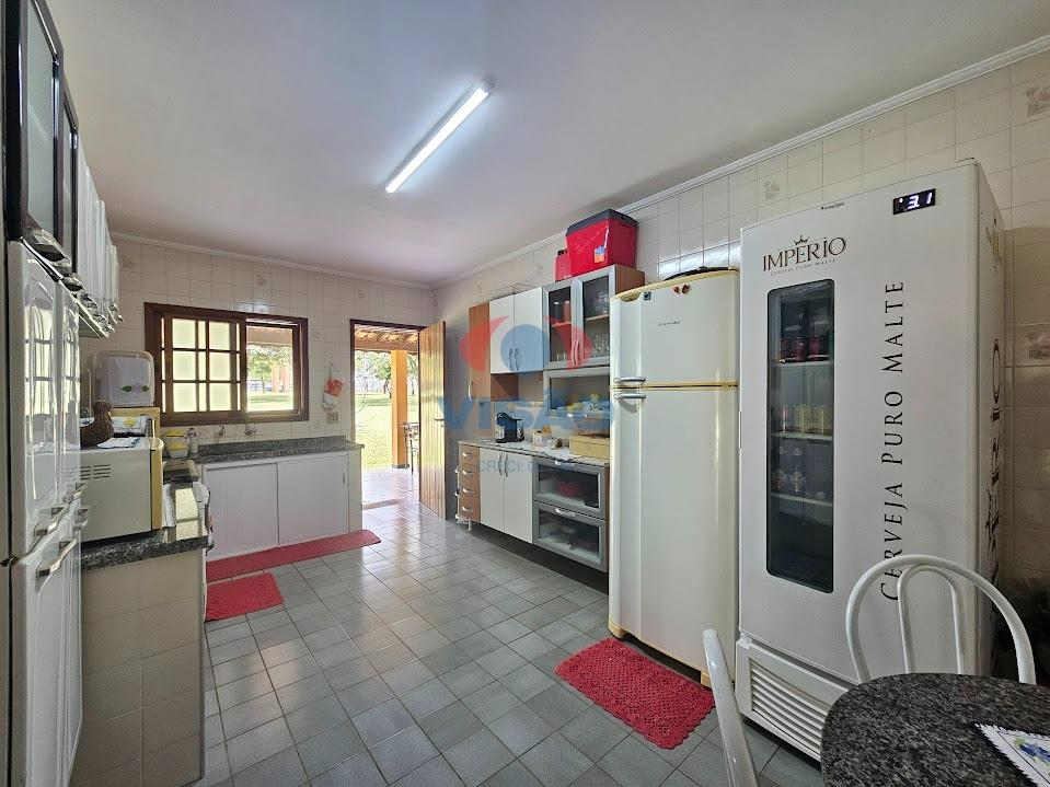 Sítio à venda no Parque da Grama: 