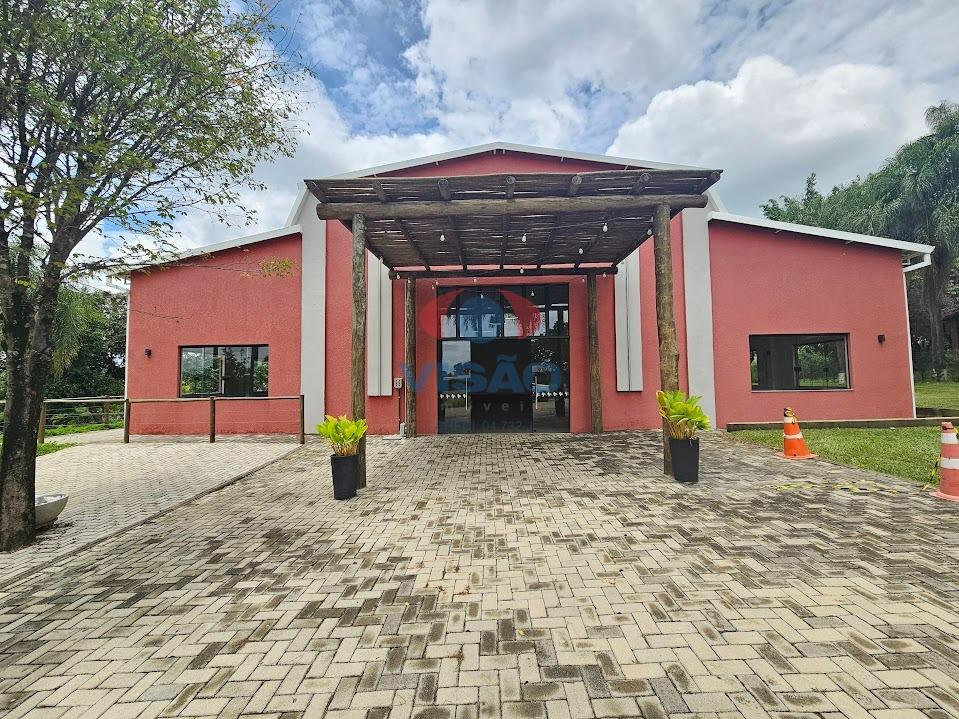 Sítio à venda no Parque da Grama: 