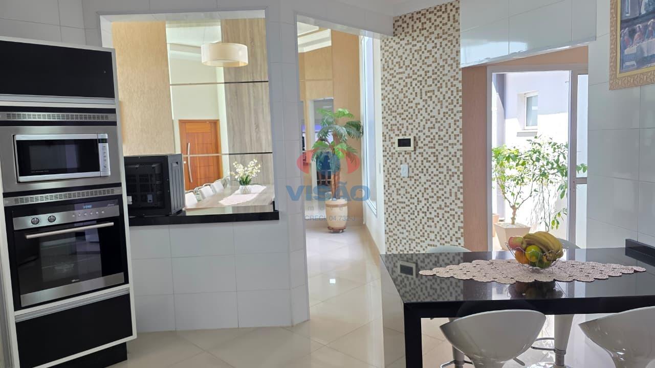 Casa à venda no Jardim Europa II: 