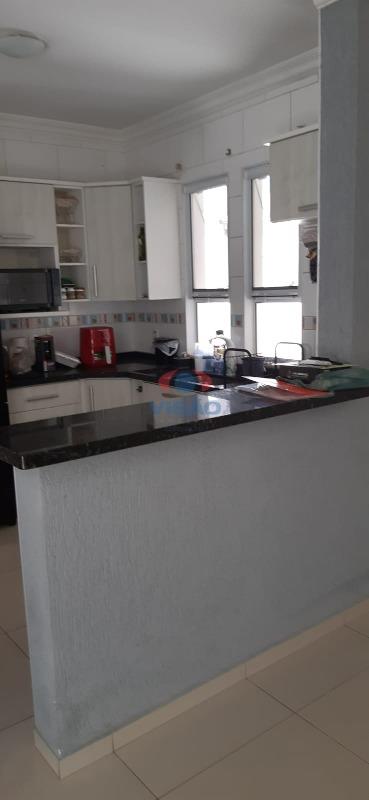 Casa à venda no Jd do Sol: 