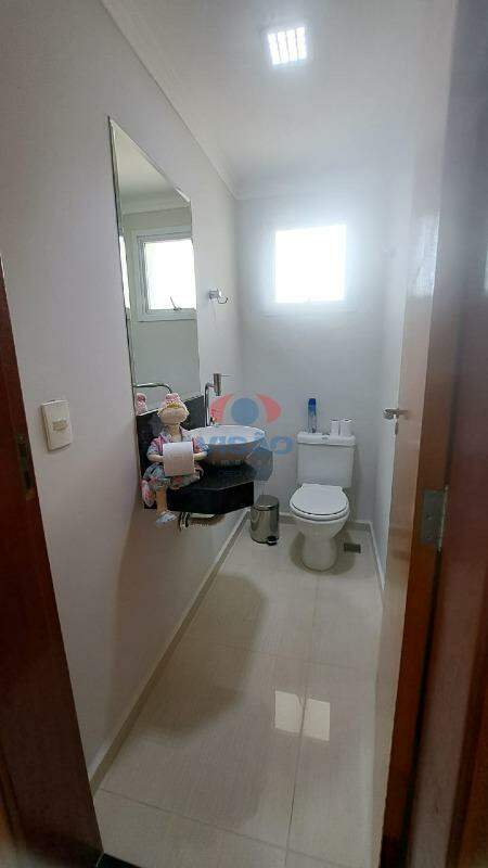 Casa - Sobrado à venda no Alto da Colina: 