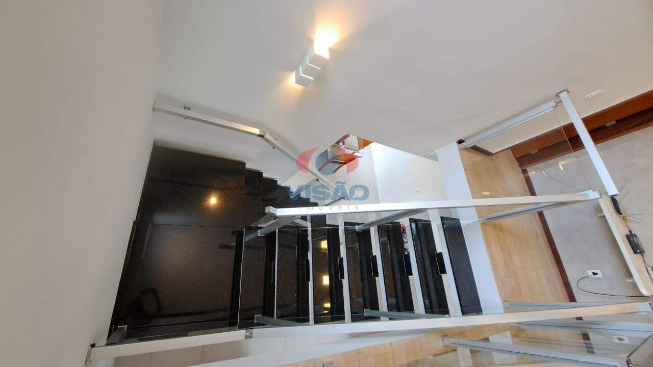 Casa - Sobrado à venda no Alto da Colina: 