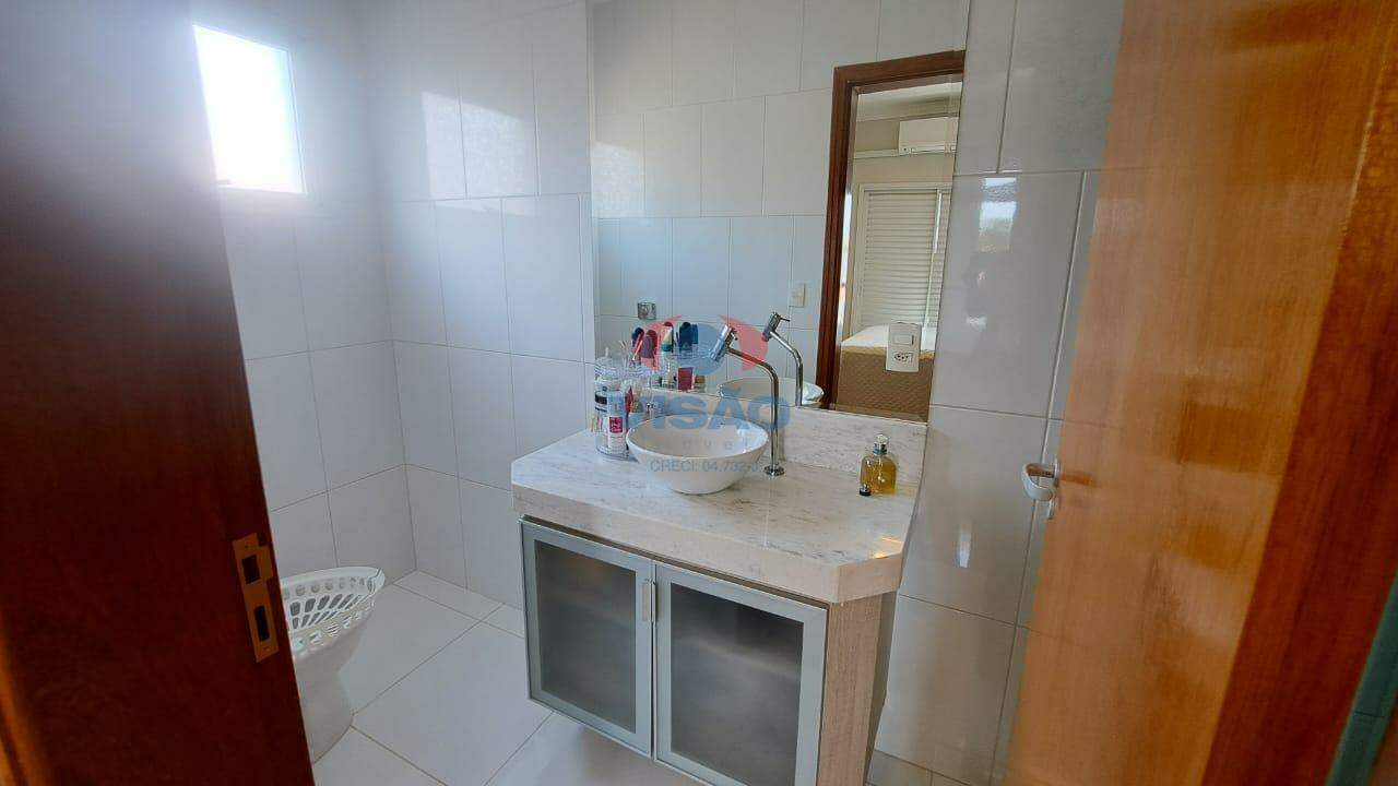 Casa - Sobrado à venda no Alto da Colina: 