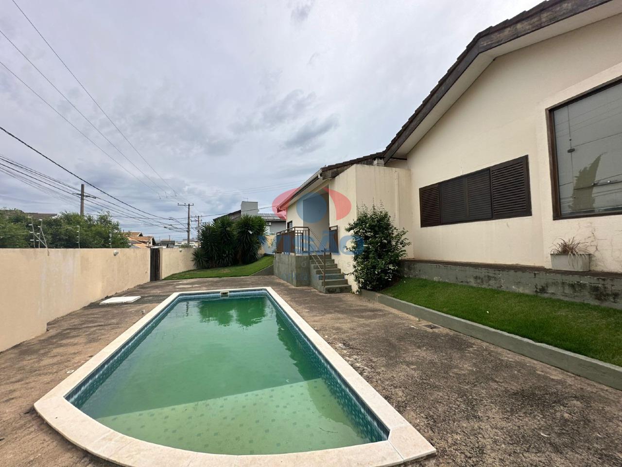 Casa à venda no Jardim Esplanada II: