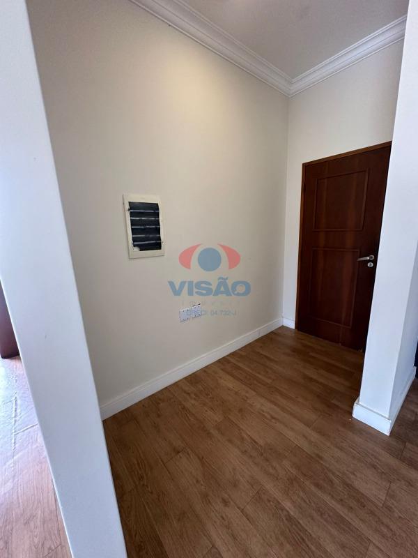 Casa à venda no Jardim Esplanada II: