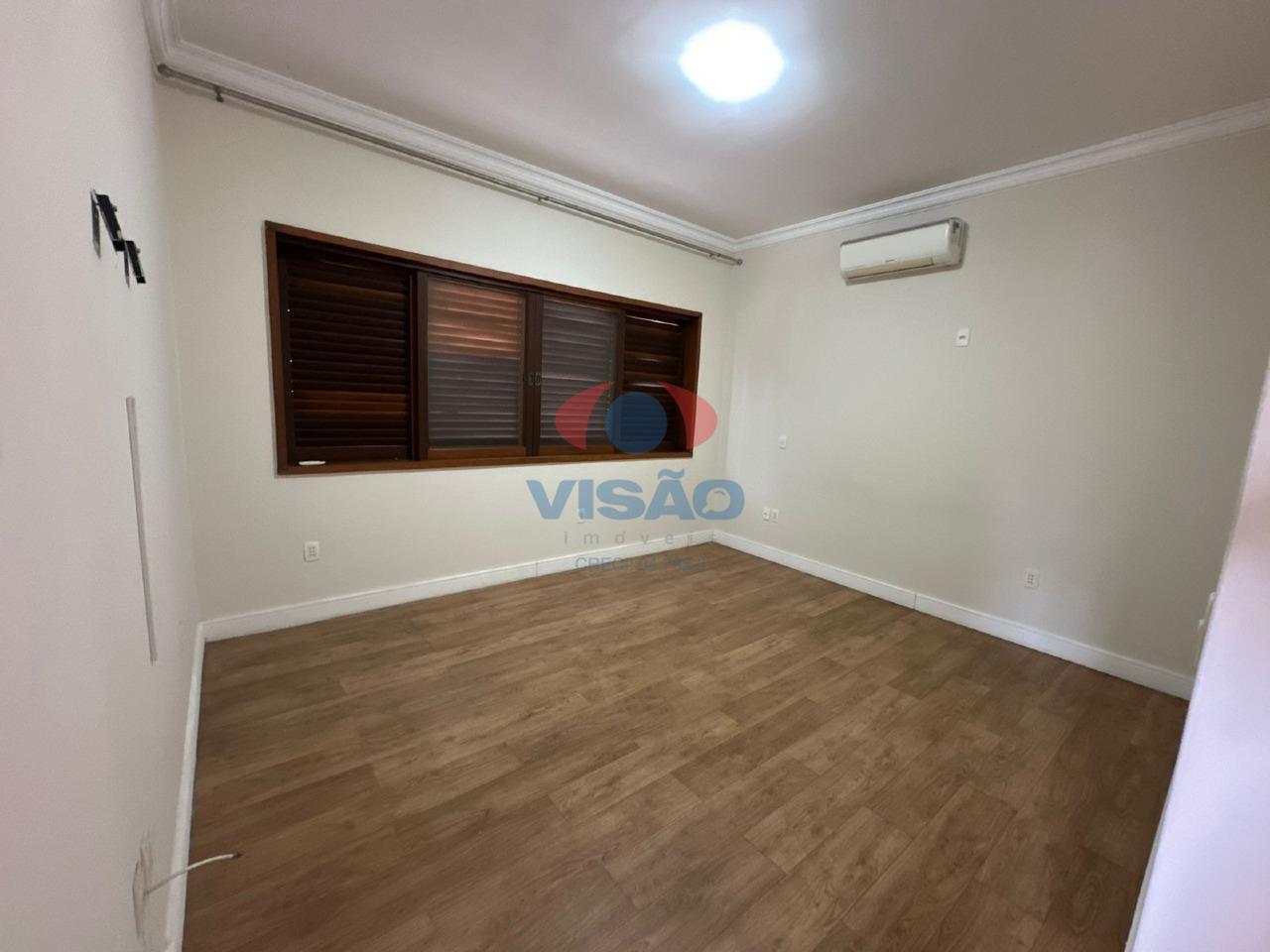 Casa à venda no Jardim Esplanada II: