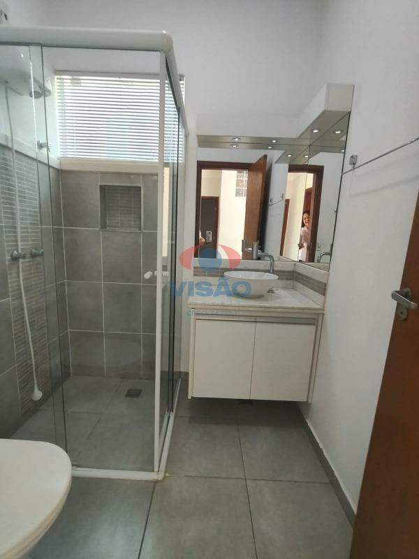 Casa em condomínio à venda no Jardim Portal de Itaici: