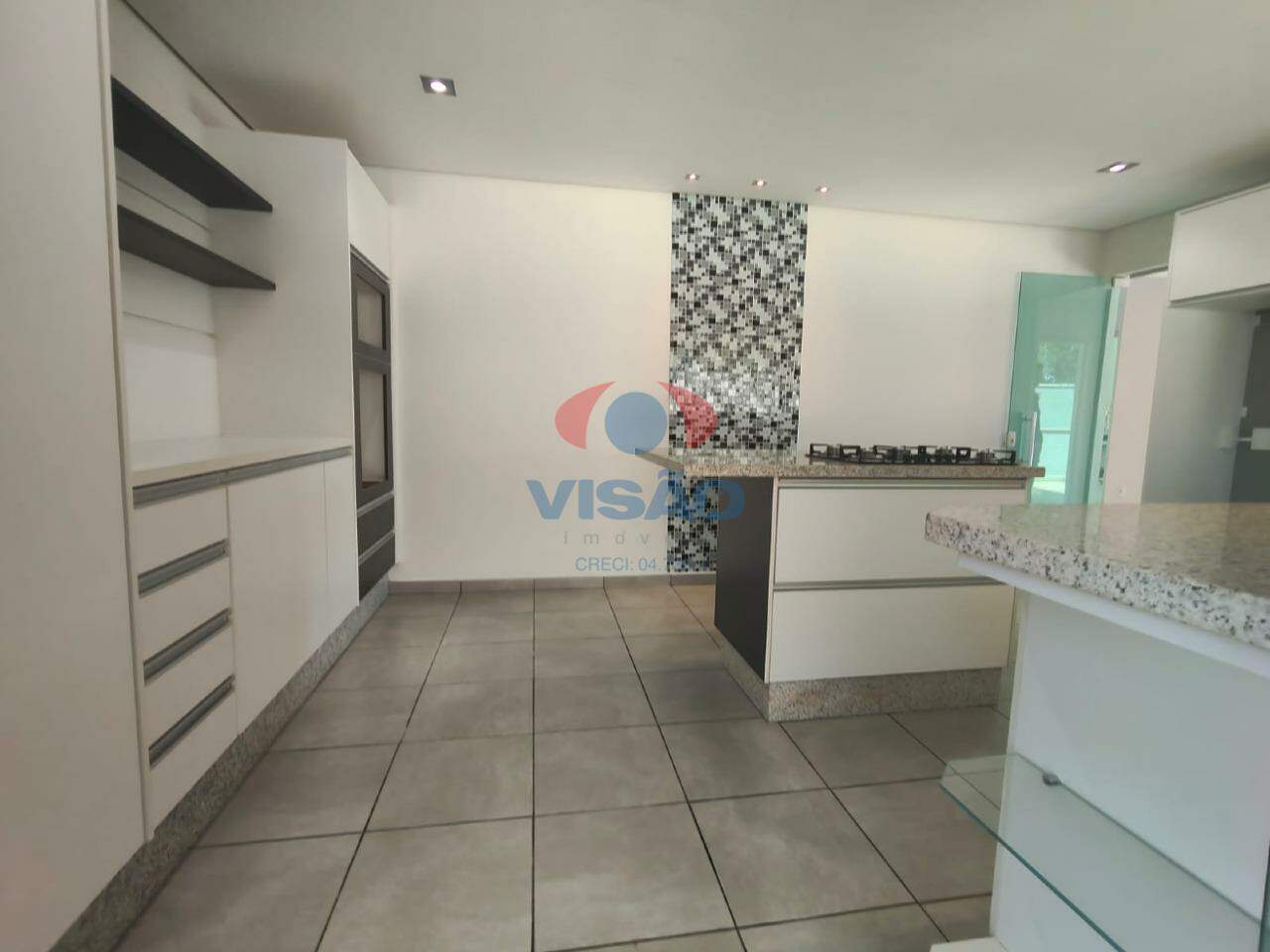 Casa em condomínio à venda no Jardim Portal de Itaici: