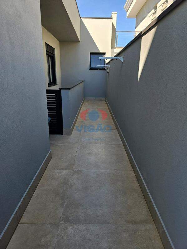 Casa em condomínio à venda no Jardim Residencial Dona Maria José: