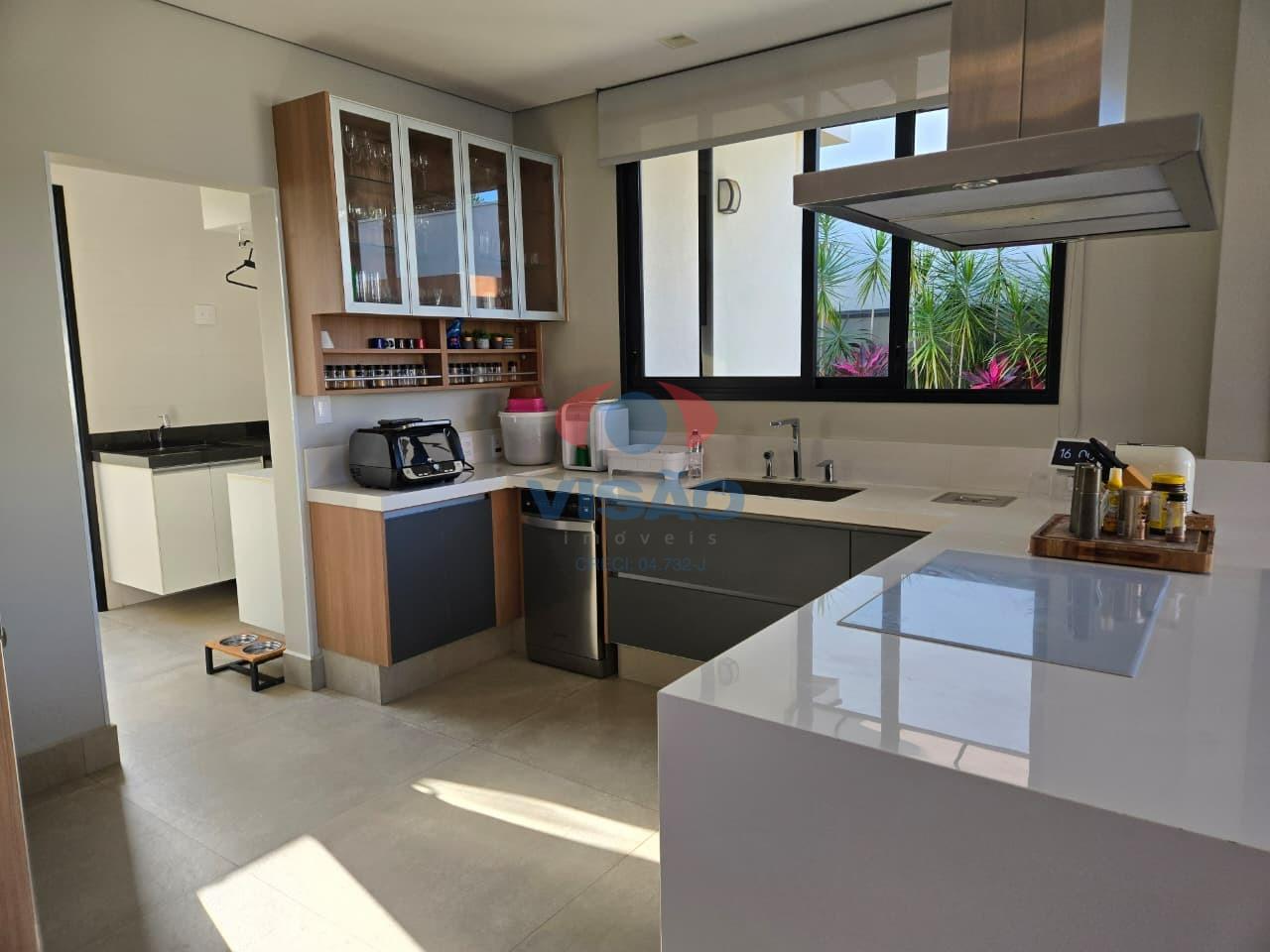 Casa em condomínio à venda no Jardim Residencial Dona Maria José: 